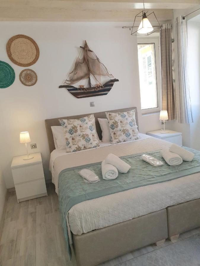 Helens Apartment Corfu  ภายนอก รูปภาพ