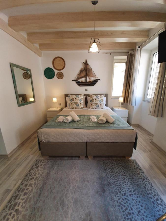 Helens Apartment Corfu  ภายนอก รูปภาพ