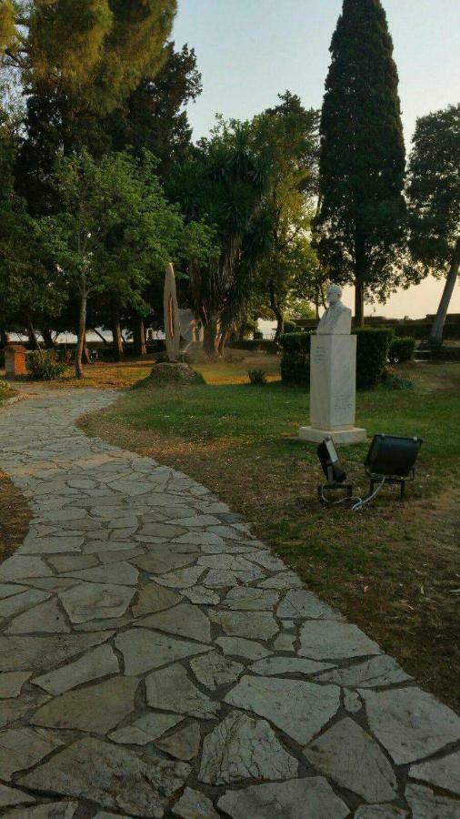 Helens Apartment Corfu  ภายนอก รูปภาพ